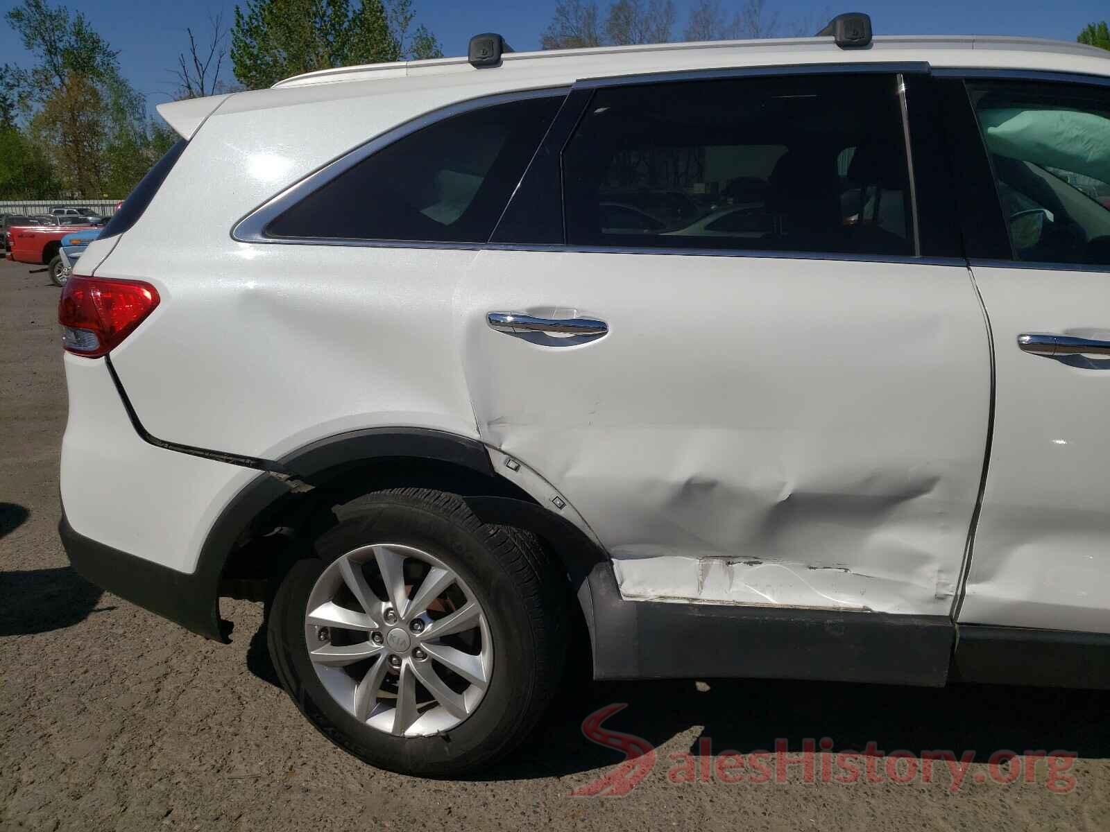 5XYPGDA57GG093227 2016 KIA SORENTO