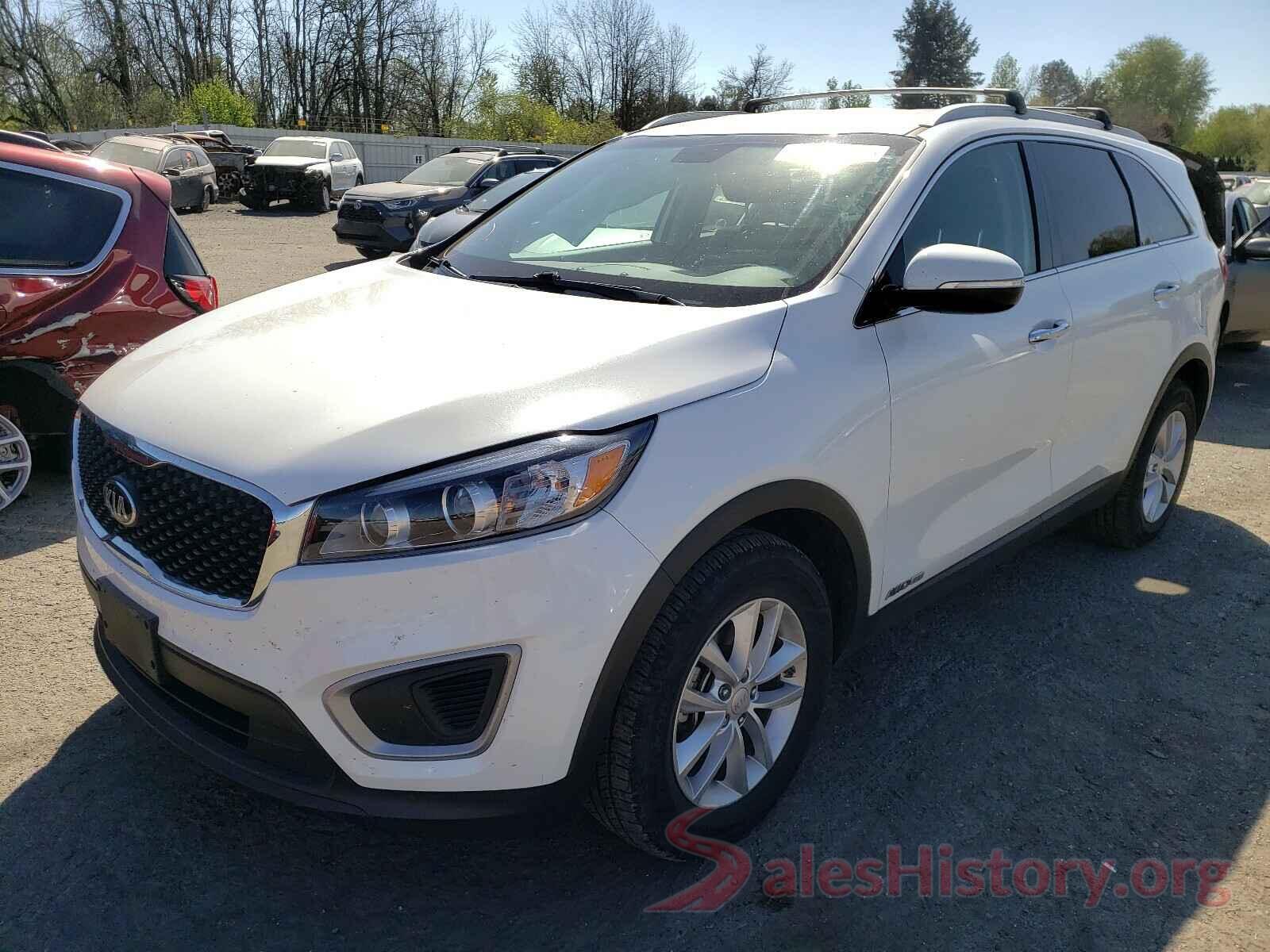 5XYPGDA57GG093227 2016 KIA SORENTO