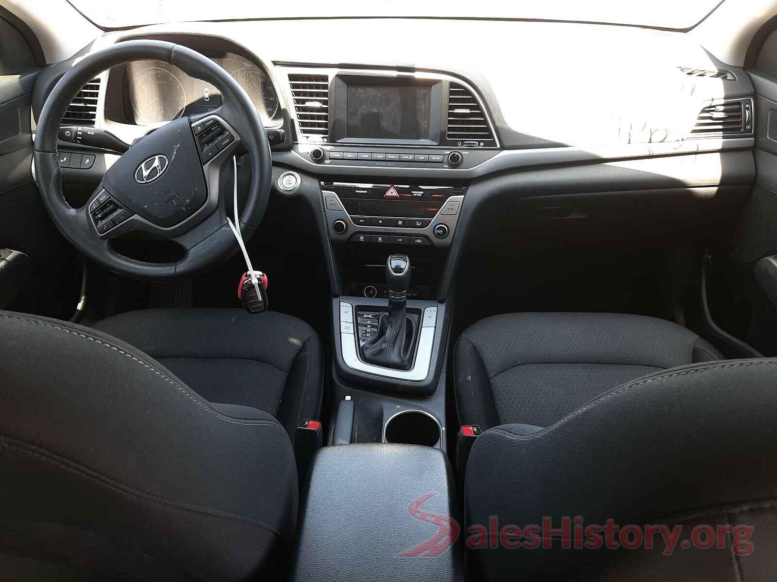 5NPD84LF3JH304090 2018 HYUNDAI ELANTRA