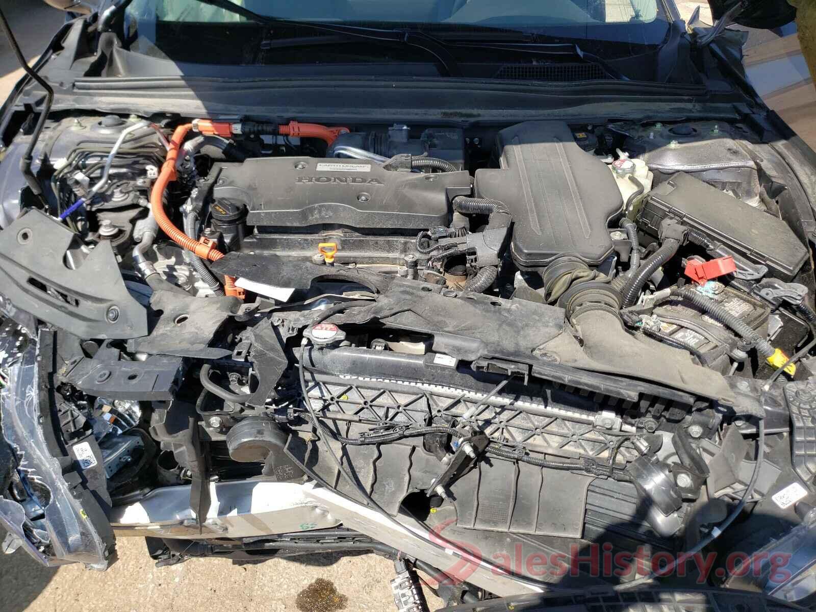 1HGCV3F57JA003610 2018 HONDA ACCORD