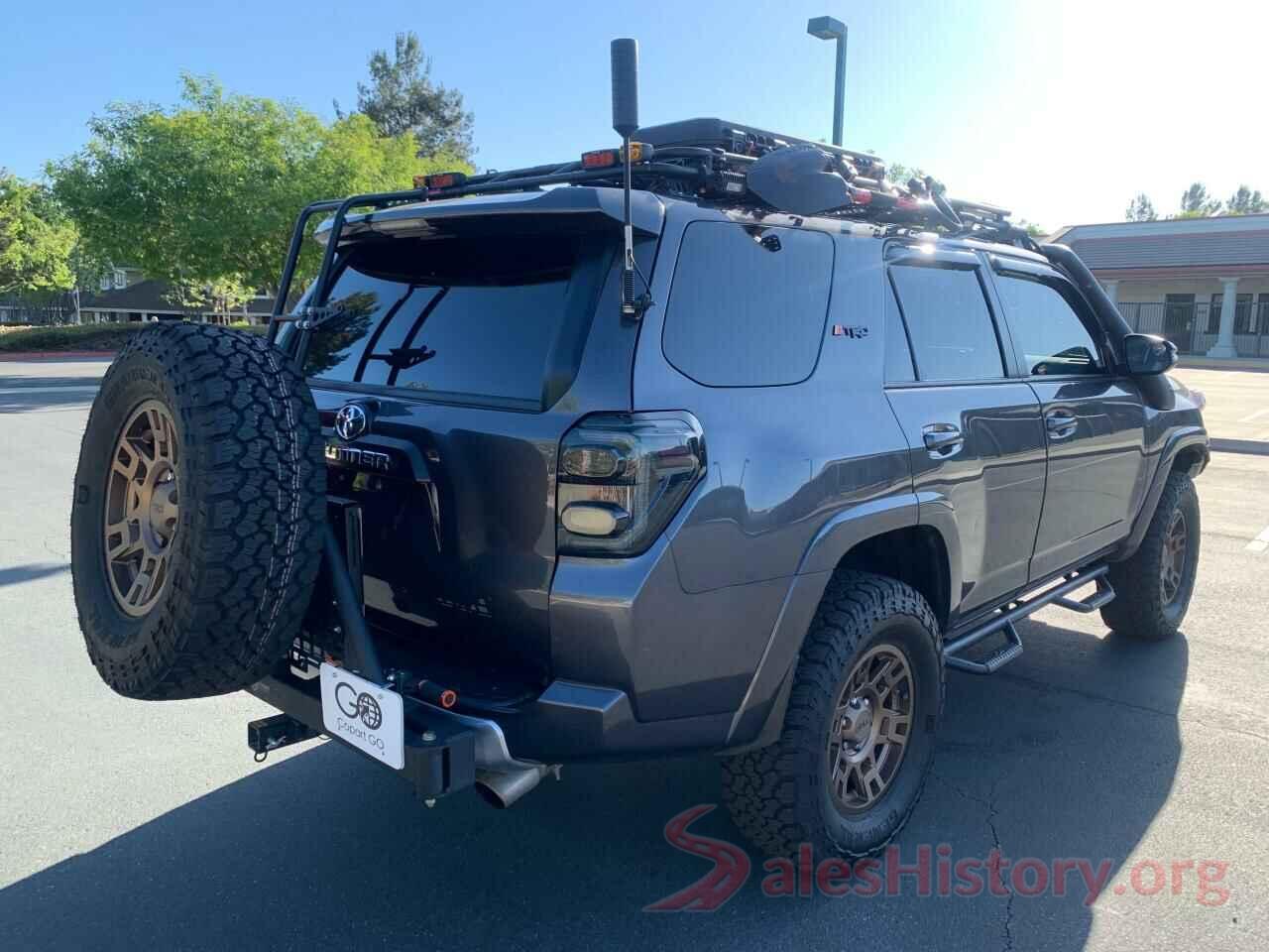 JTEBU5JR8J5518655 2018 TOYOTA 4RUNNER