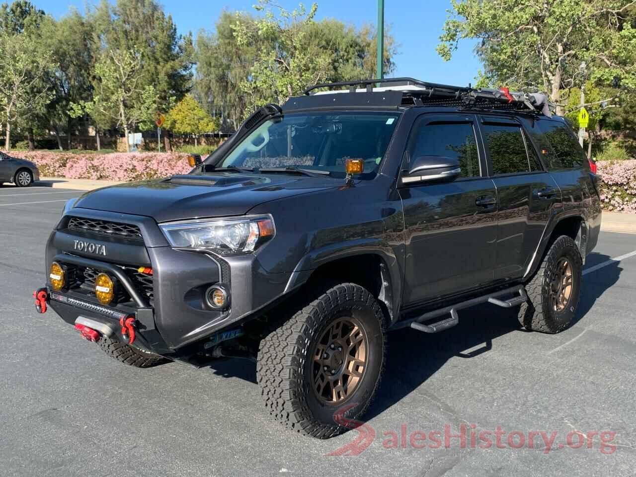 JTEBU5JR8J5518655 2018 TOYOTA 4RUNNER