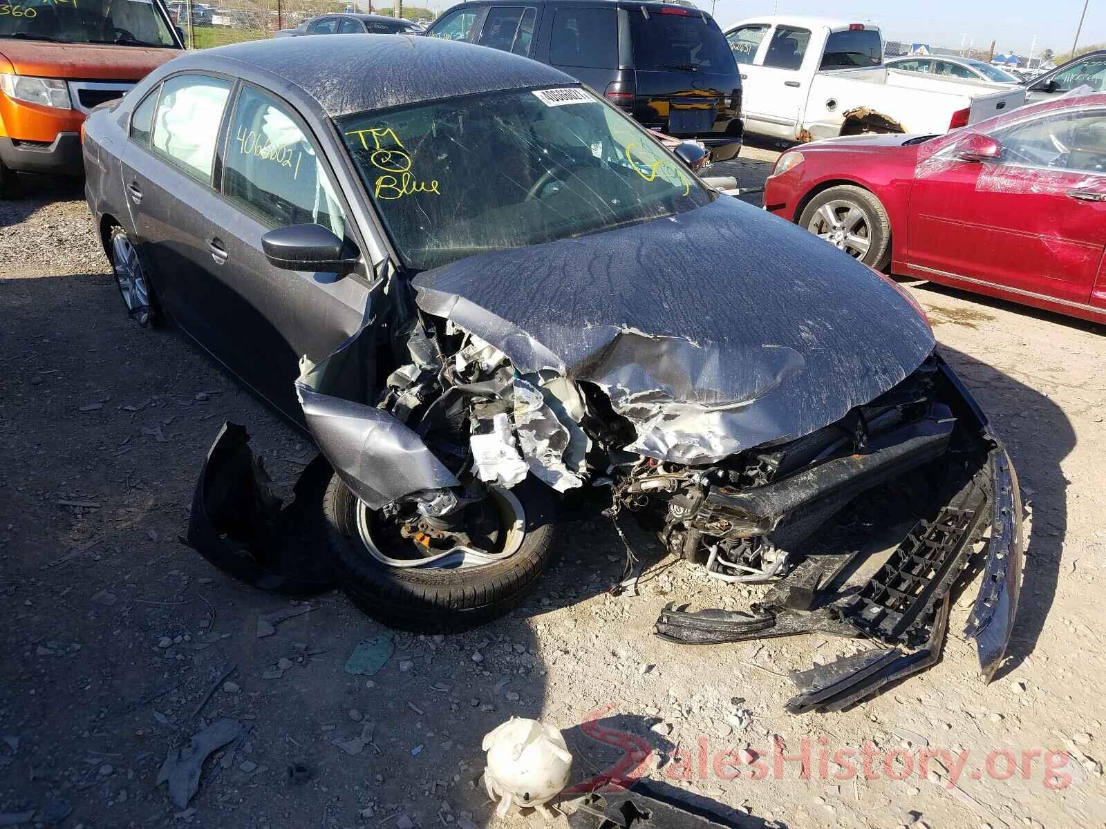 3VW2B7AJ0JM212749 2018 VOLKSWAGEN JETTA