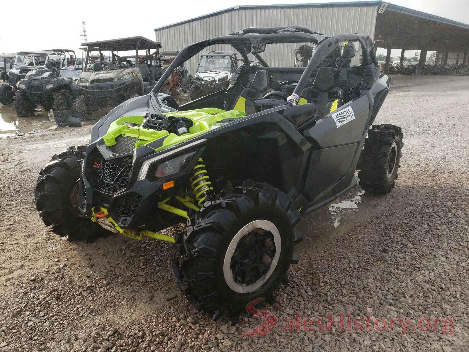 3JBVRAY26MK000139 2021 CAN-AM SIDEBYSIDE