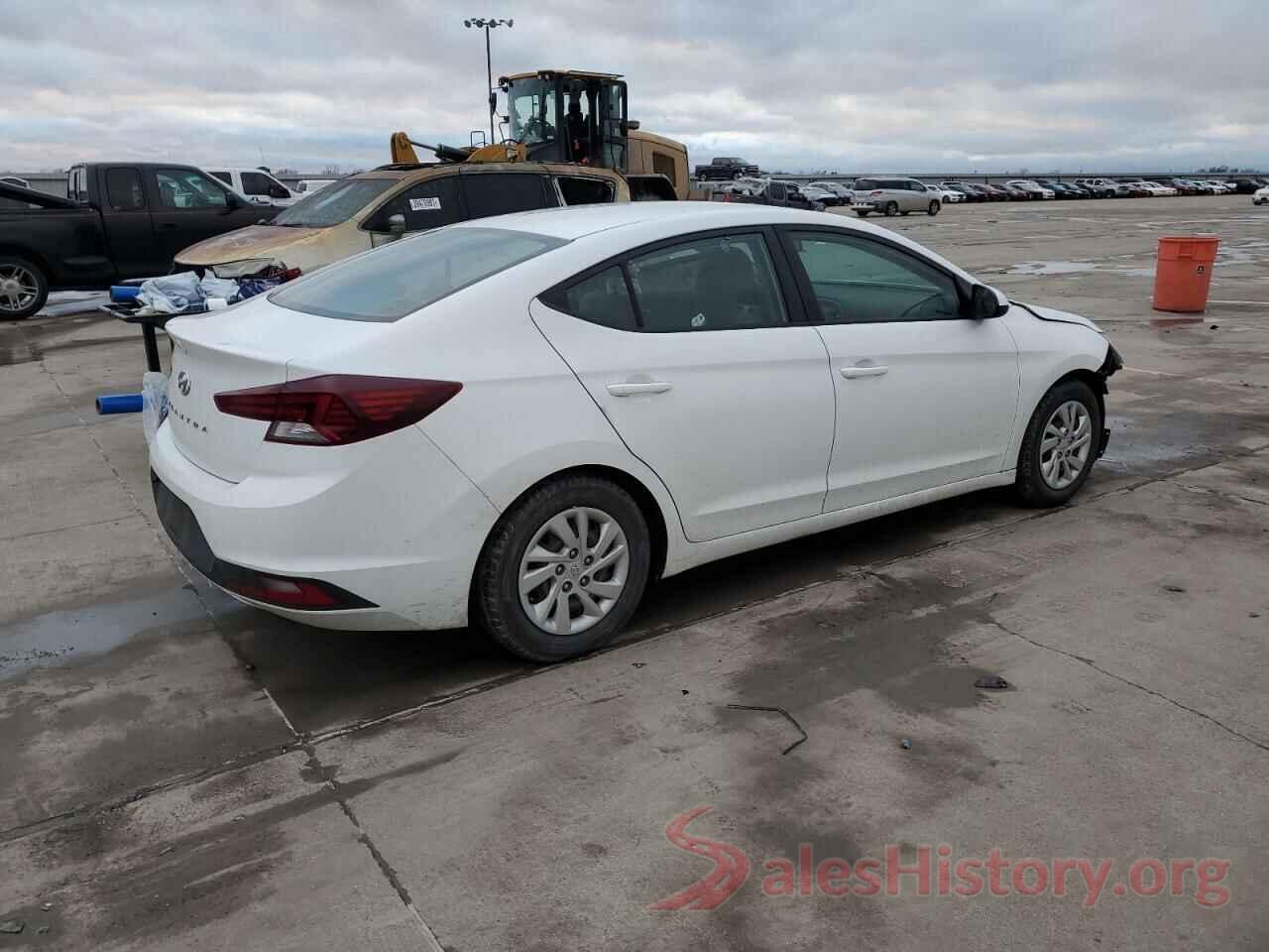 5NPD74LFXKH465556 2019 HYUNDAI ELANTRA