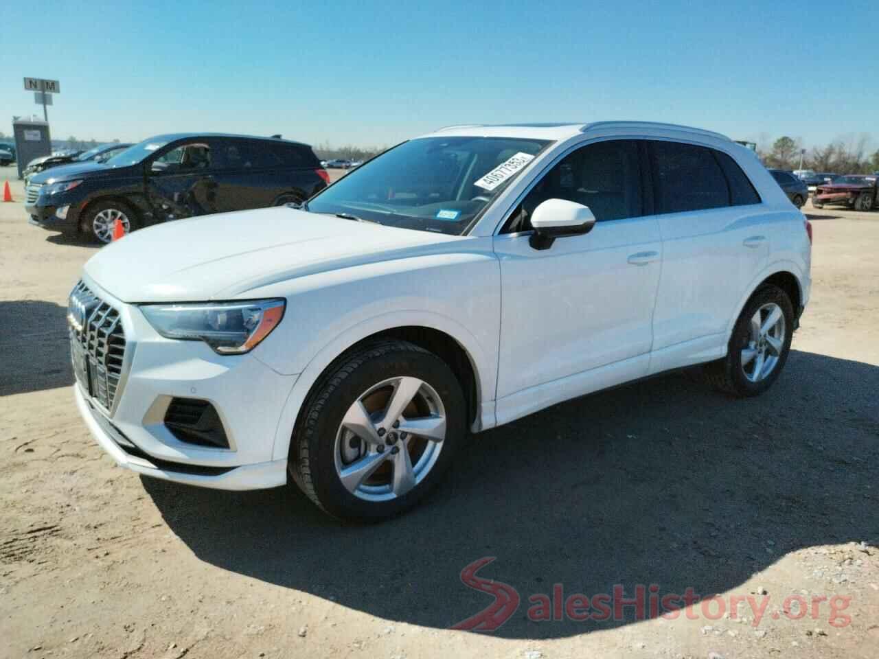 WA1AUCF37M1071945 2021 AUDI Q3