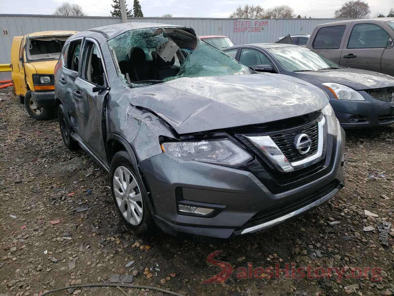 KNMAT2MT2HP520232 2017 NISSAN ROGUE