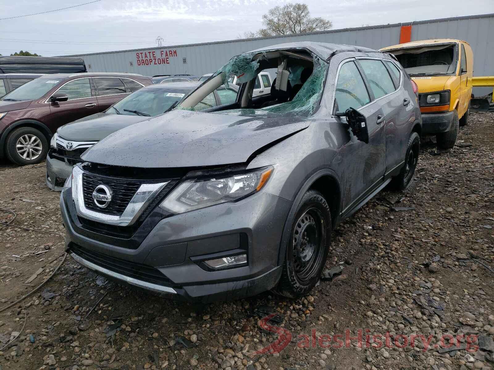 KNMAT2MT2HP520232 2017 NISSAN ROGUE