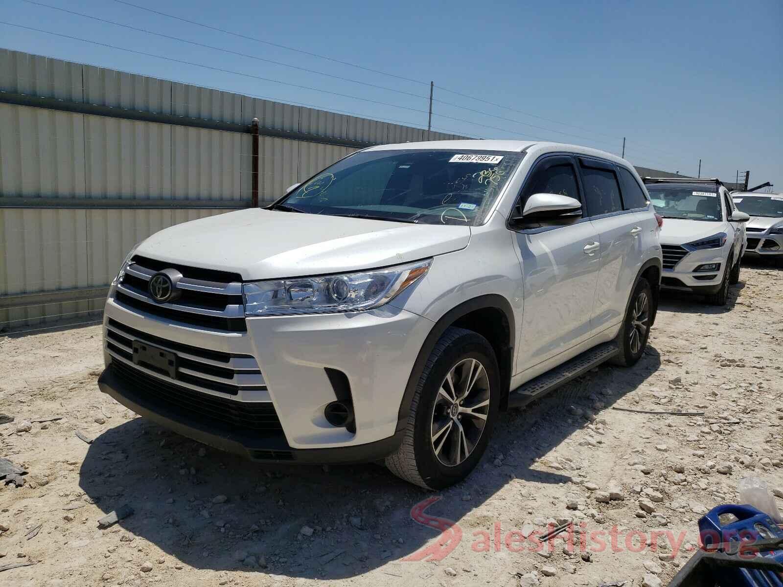 5TDZZRFH8JS236750 2018 TOYOTA HIGHLANDER