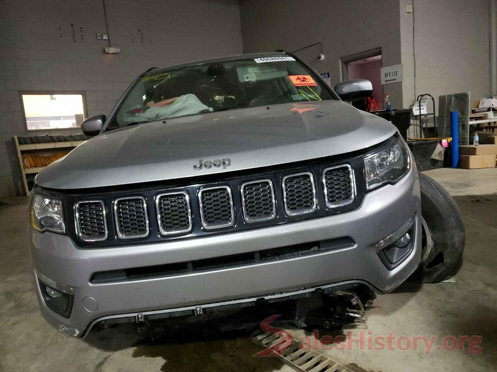 3C4NJDBB3KT648009 2019 JEEP COMPASS