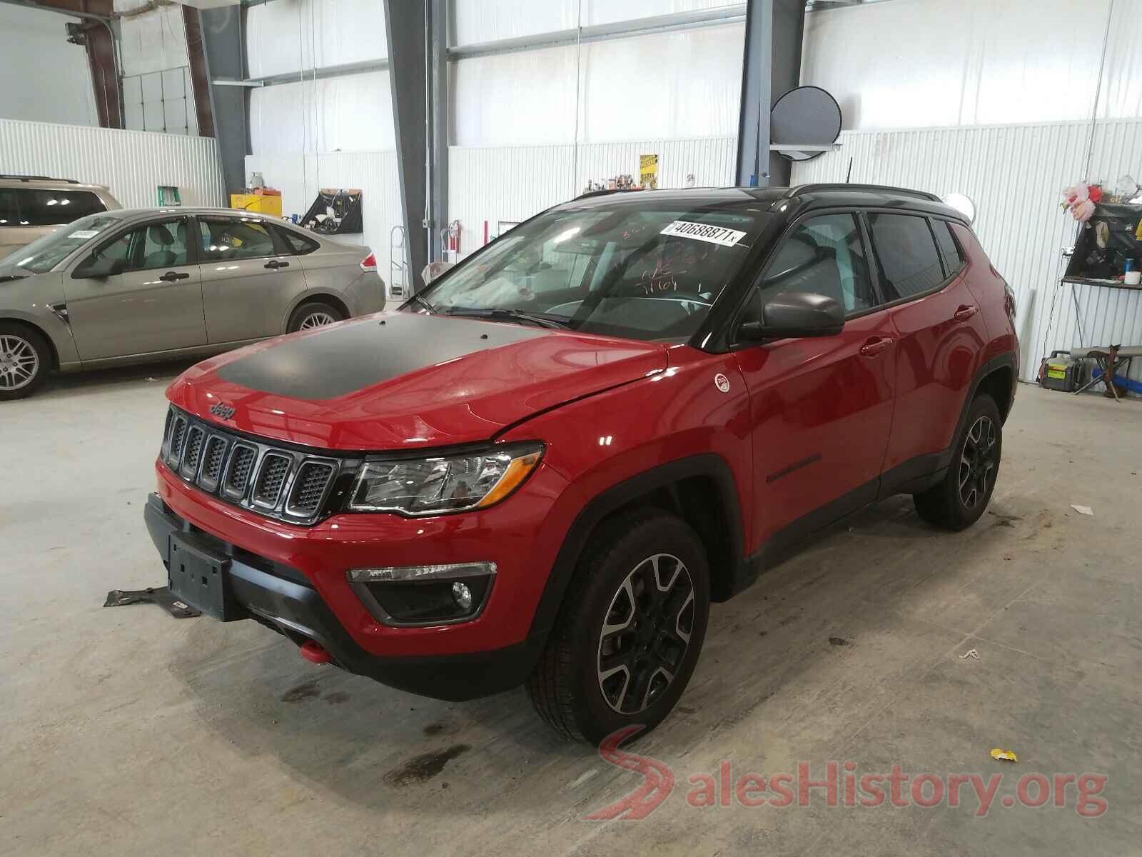 3C4NJDDB4JT501161 2018 JEEP COMPASS