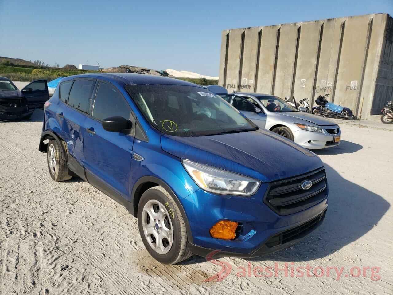 1FMCU0F77HUA09686 2017 FORD ESCAPE