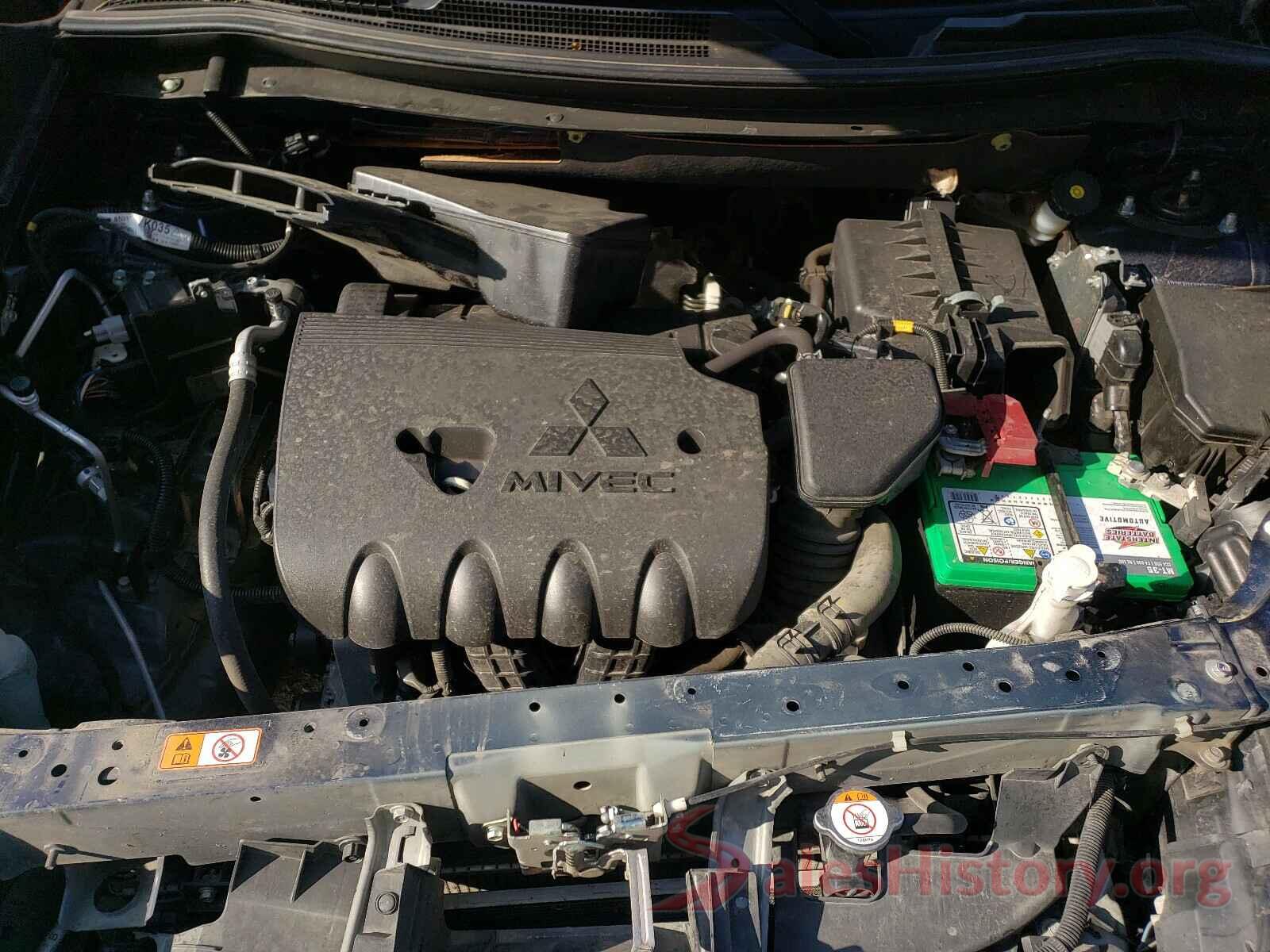 JA4AD3A32JZ021880 2018 MITSUBISHI OUTLANDER