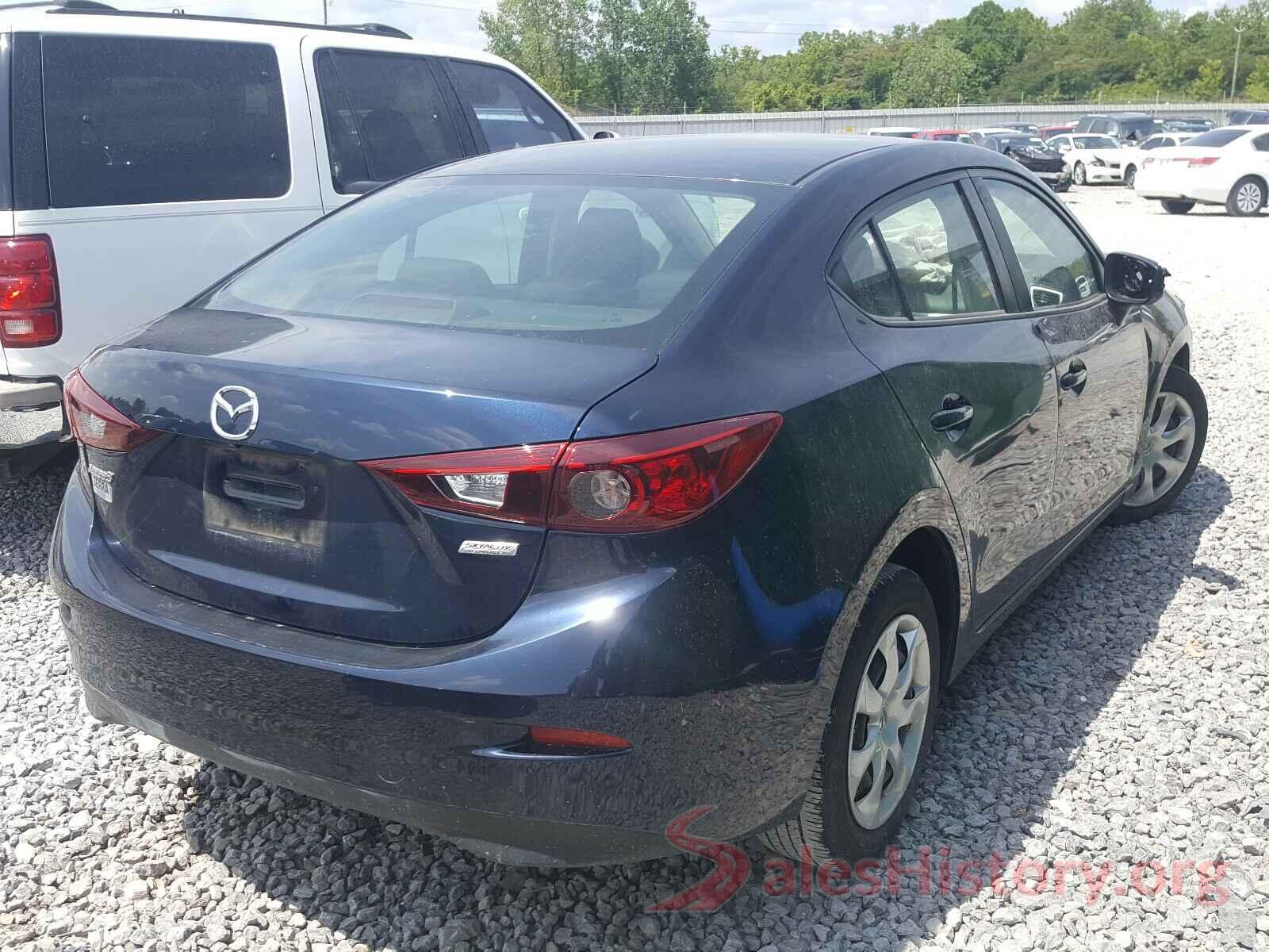 3MZBN1U73JM224155 2018 MAZDA 3