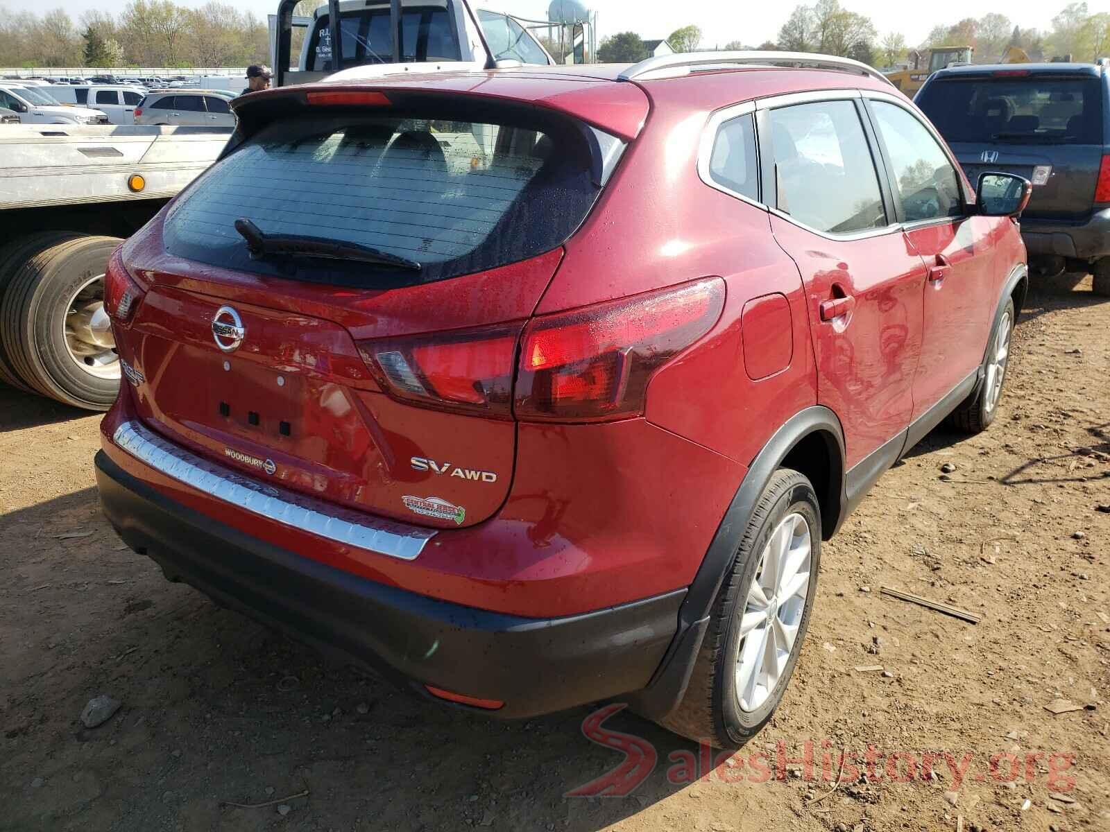 JN1BJ1CR4JW204078 2018 NISSAN ROGUE