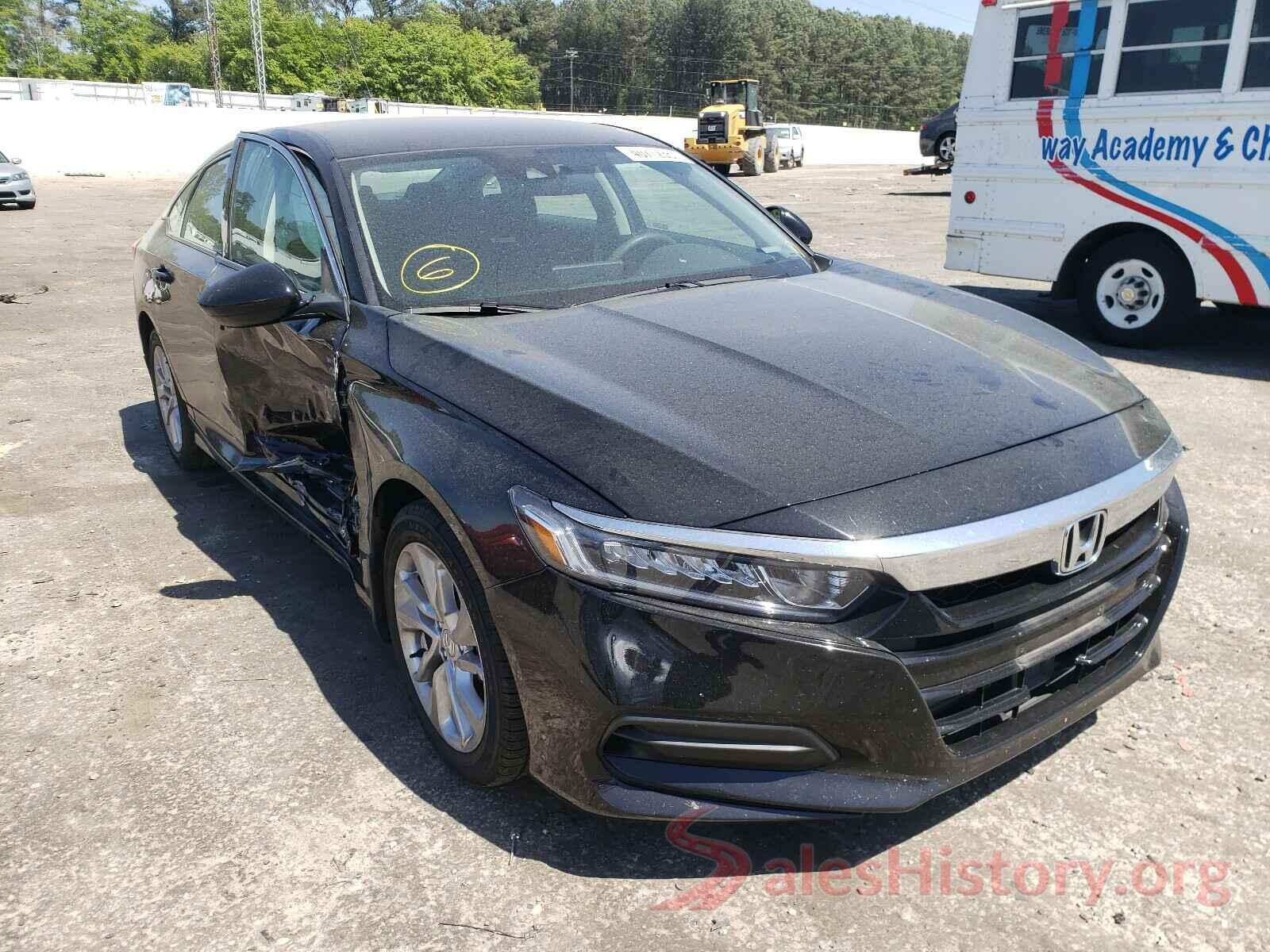 1HGCV1F16KA009711 2019 HONDA ACCORD