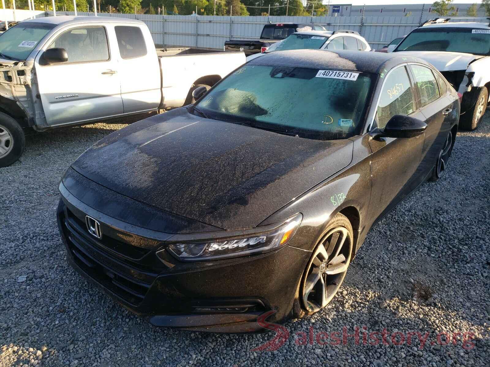 1HGCV1F30JA068253 2018 HONDA ACCORD