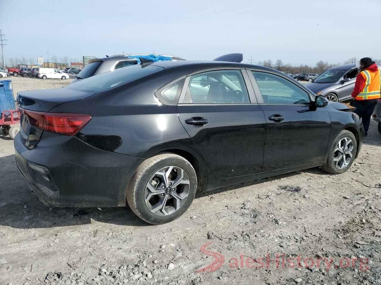 3KPF24AD9ME264456 2021 KIA FORTE