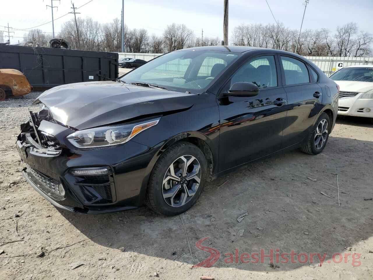 3KPF24AD9ME264456 2021 KIA FORTE