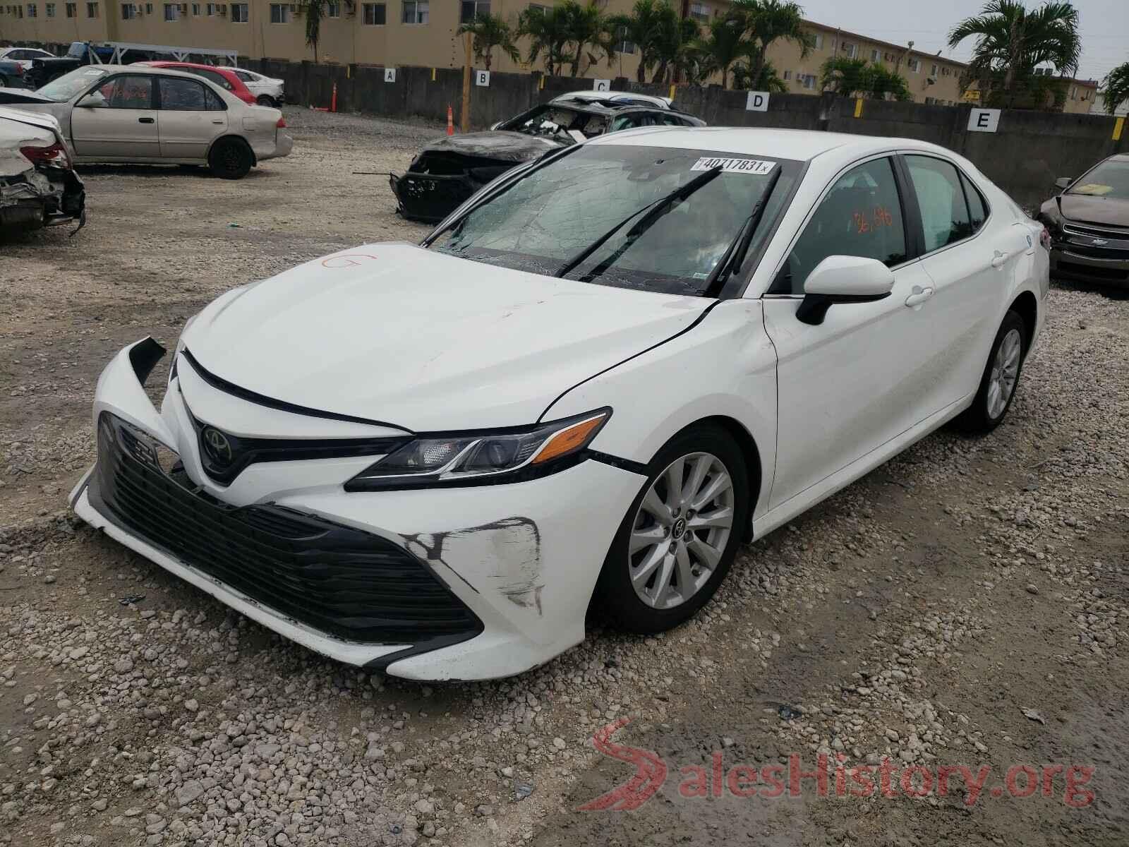 4T1B11HK8JU653019 2018 TOYOTA CAMRY