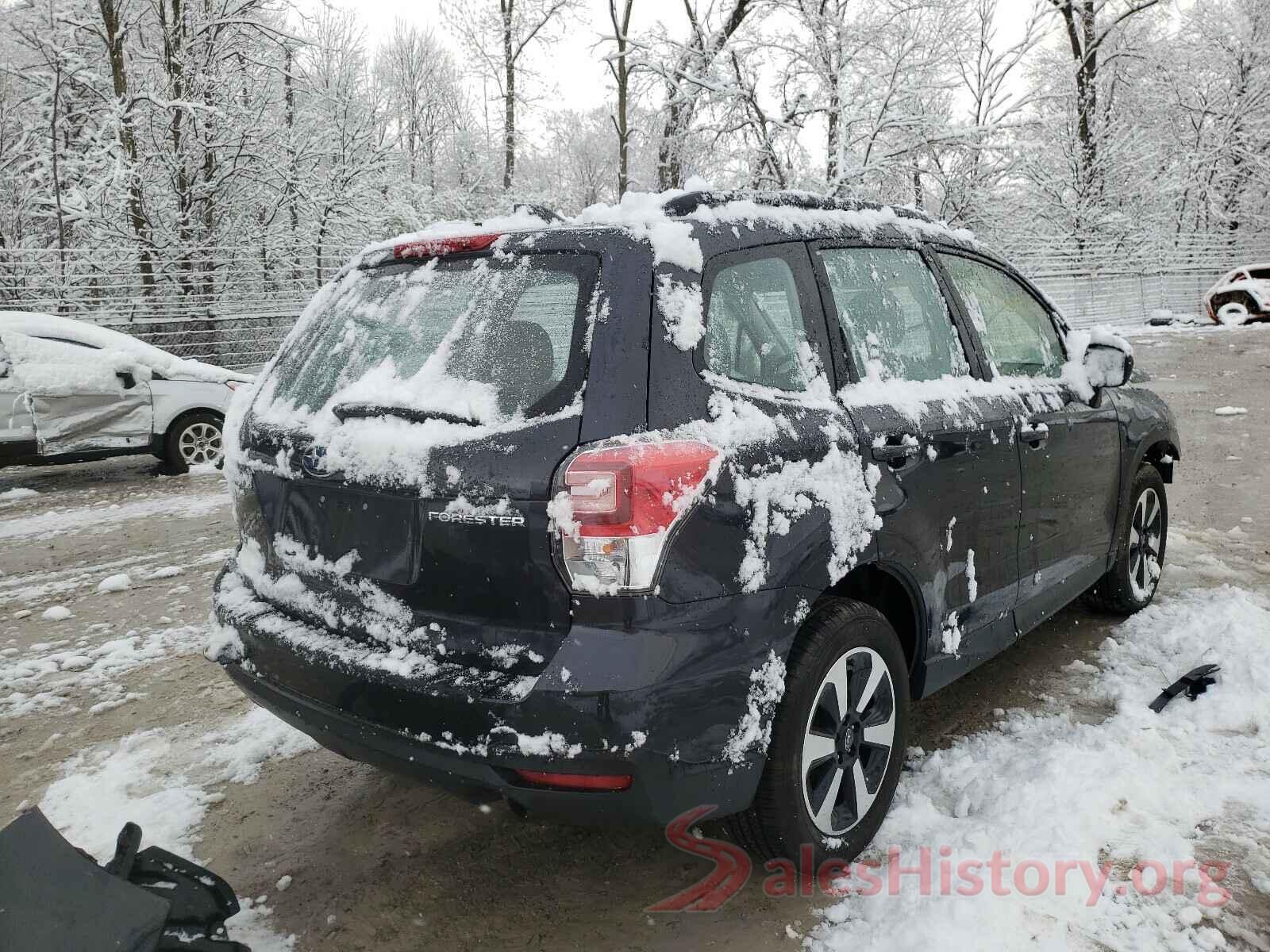 JF2SJABC9JH438703 2018 SUBARU FORESTER