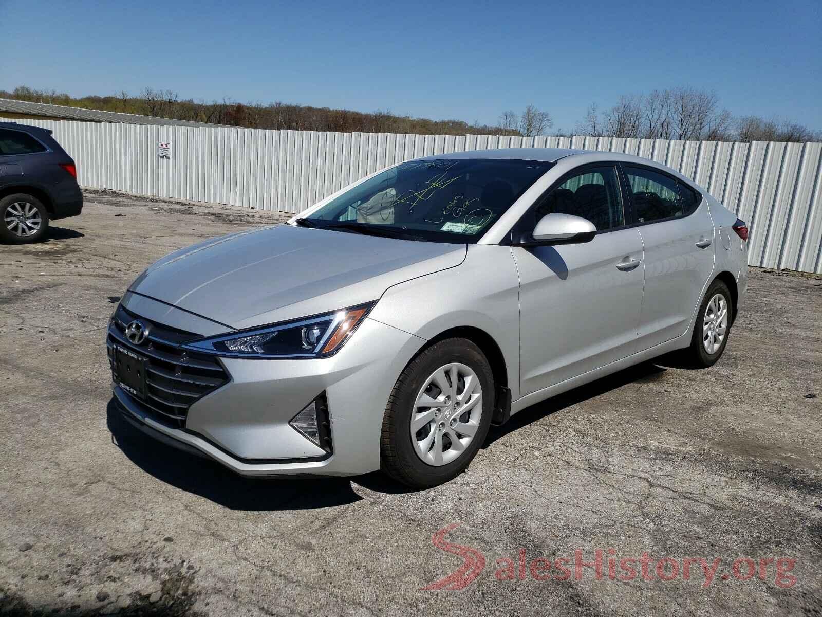 5NPD74LF5KH464640 2019 HYUNDAI ELANTRA