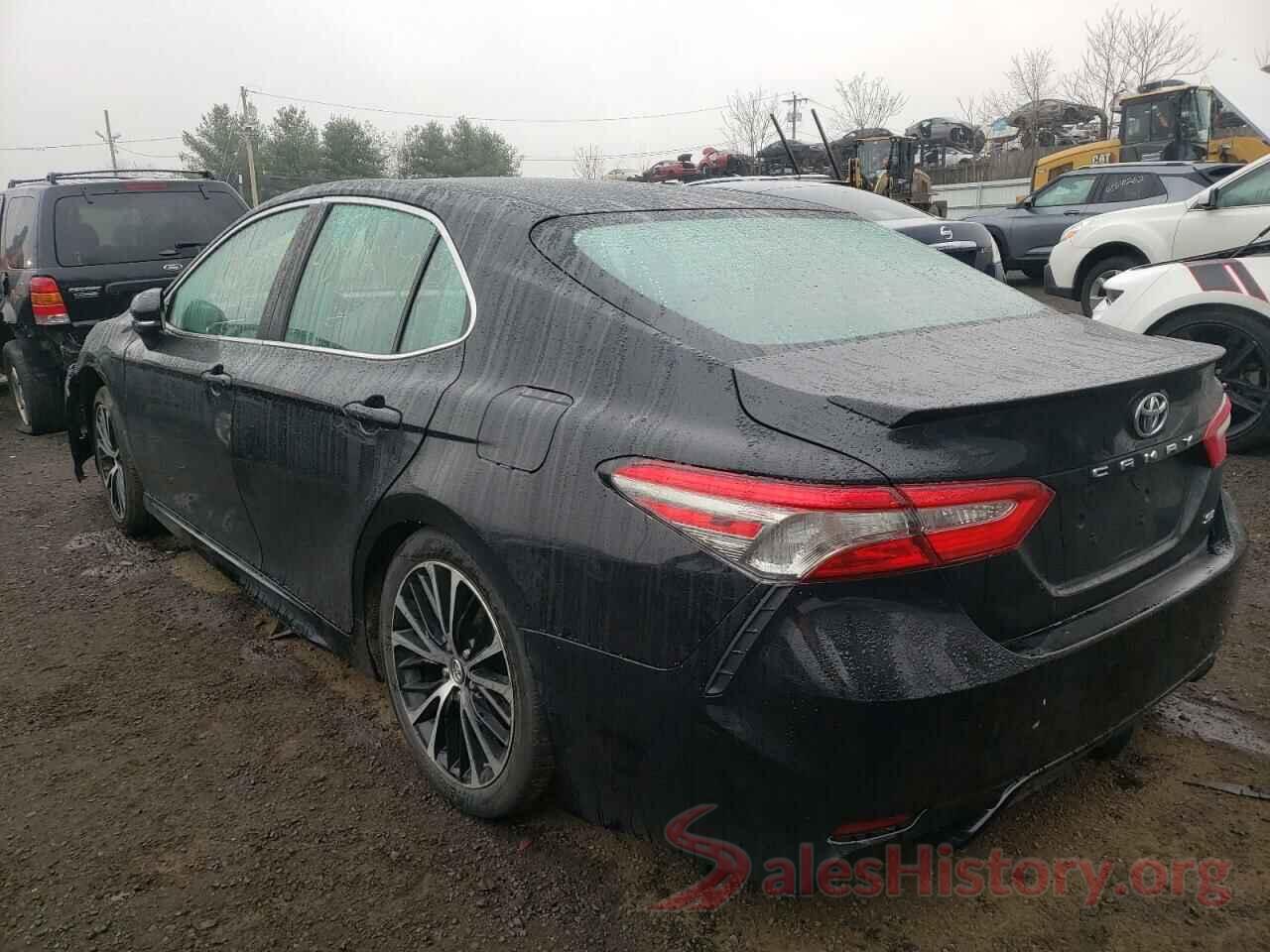 4T1B11HK4JU028861 2018 TOYOTA CAMRY