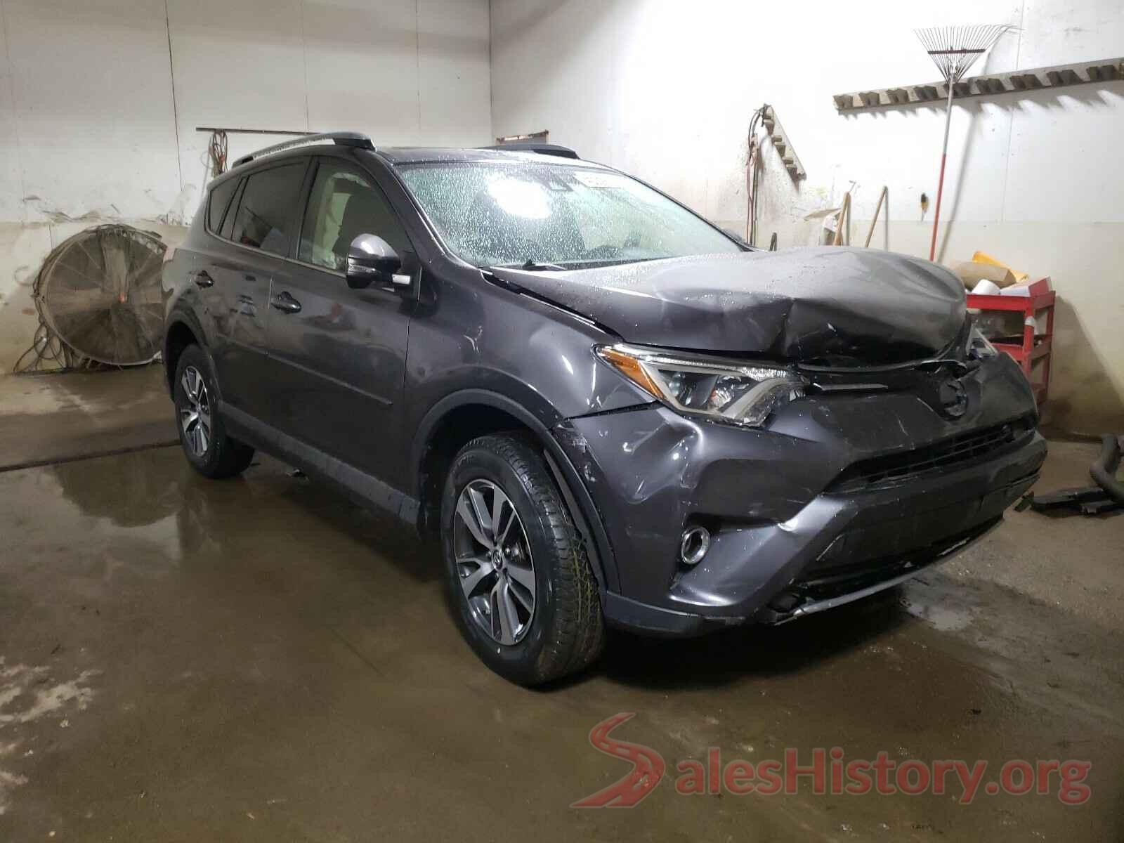 JTMRFREV0HJ127707 2017 TOYOTA RAV4