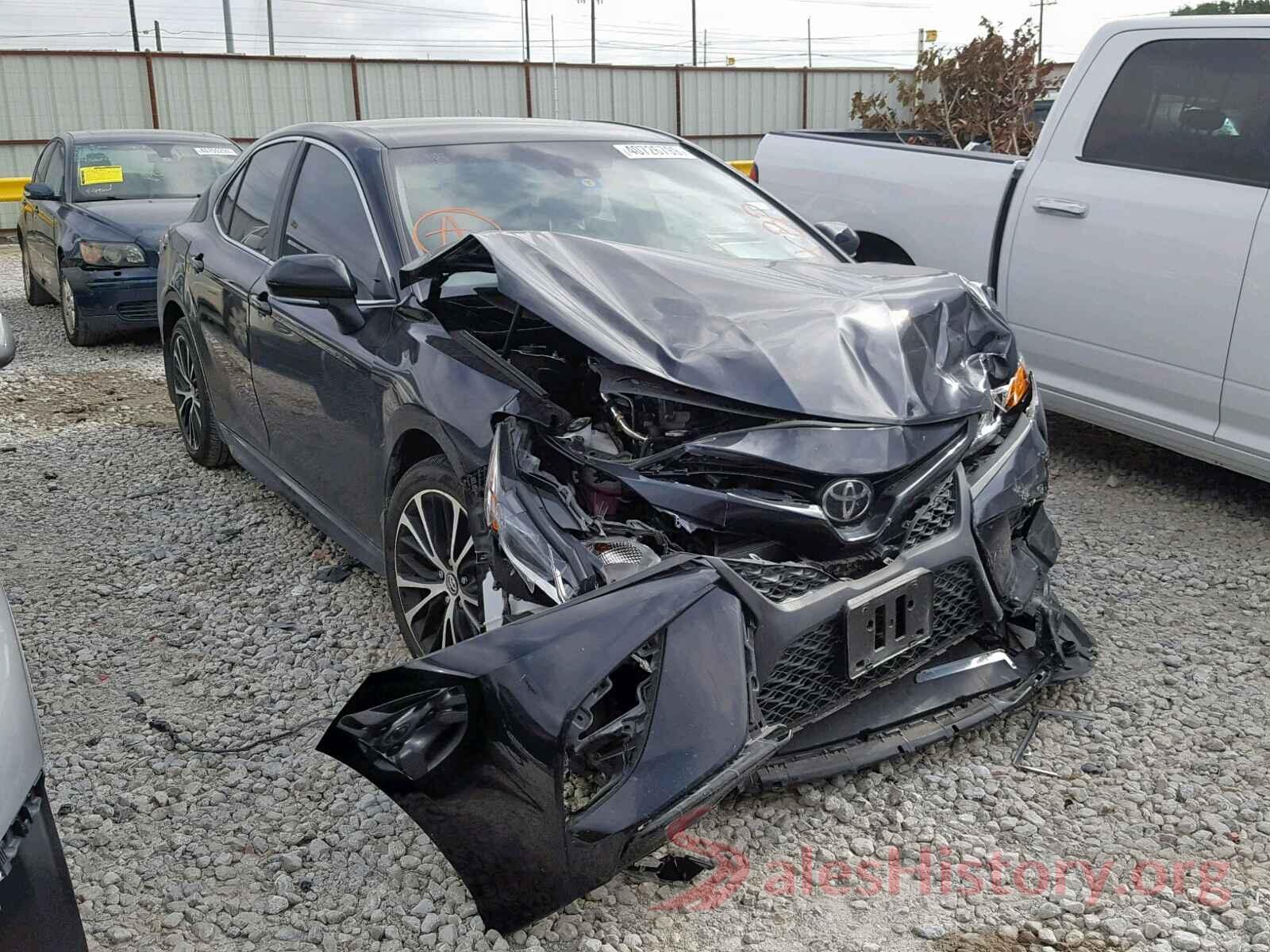 4T1B11HK0JU066457 2018 TOYOTA CAMRY