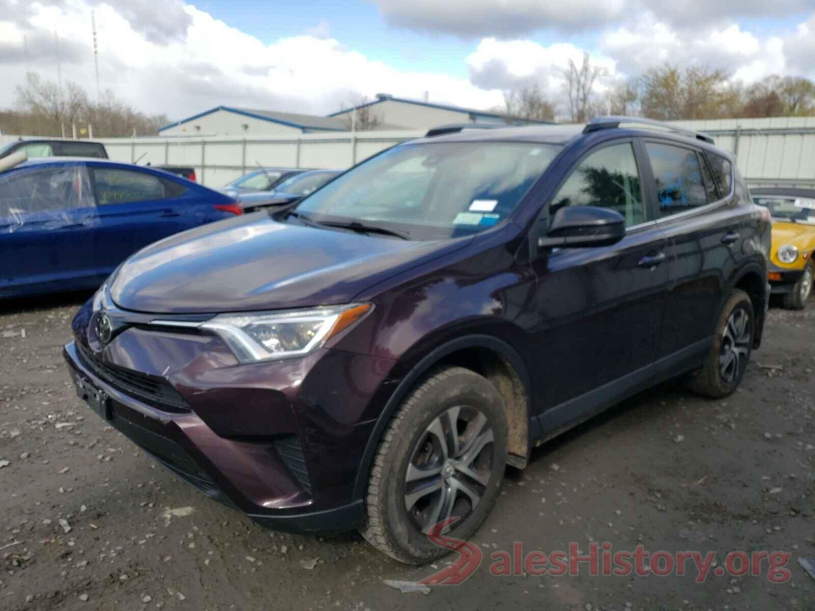 2T3BFREV8JW781329 2018 TOYOTA RAV4