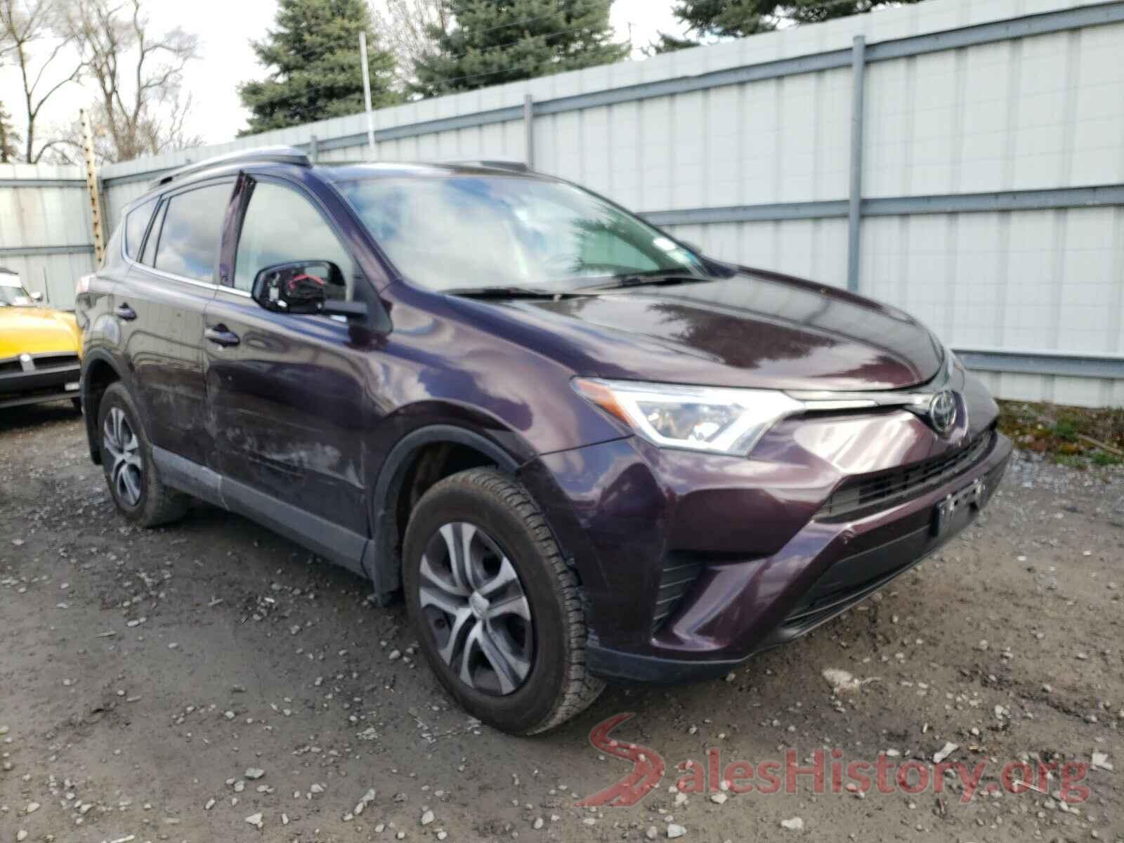 2T3BFREV8JW781329 2018 TOYOTA RAV4