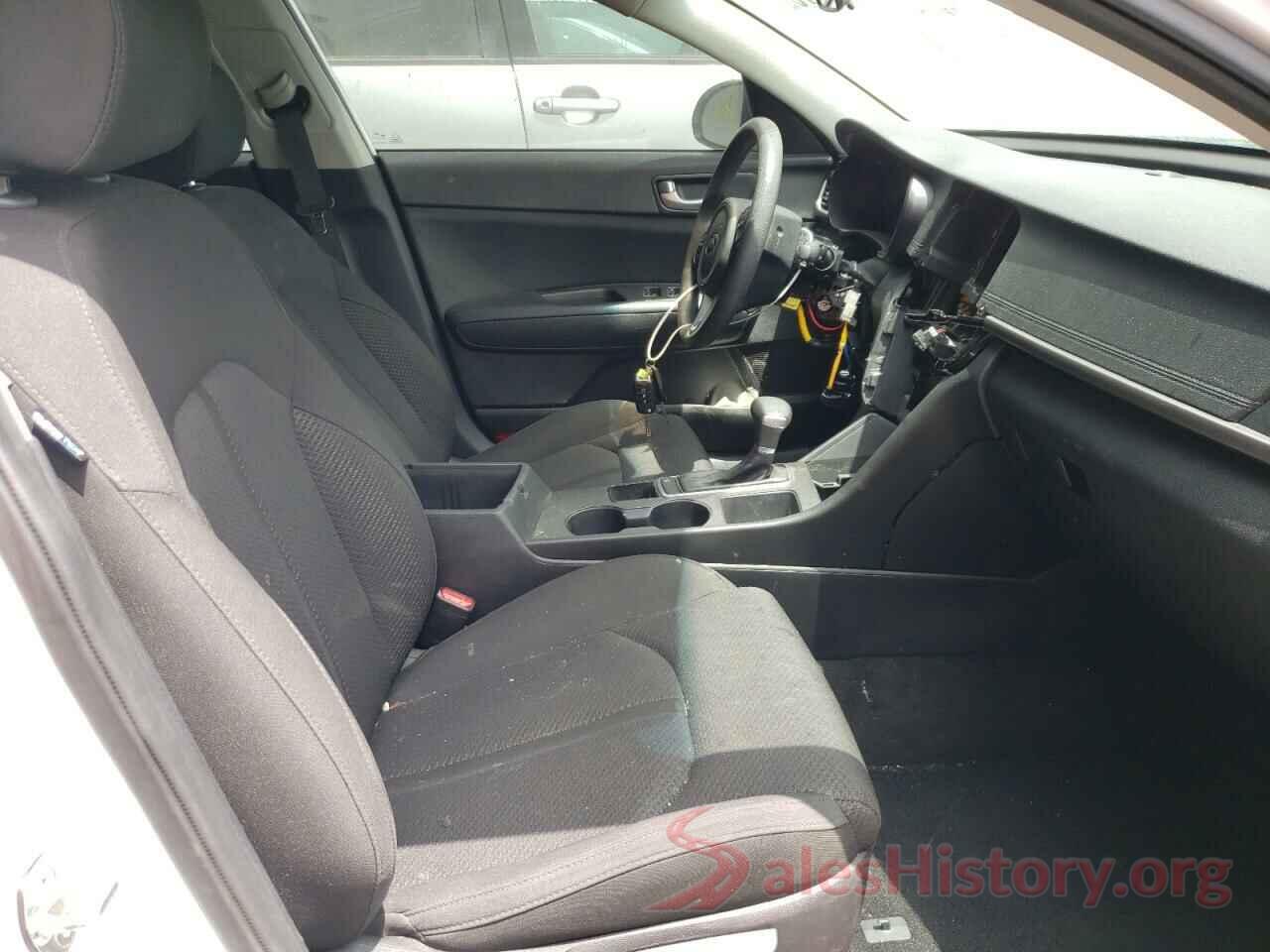 5XXGT4L35JG215120 2018 KIA OPTIMA