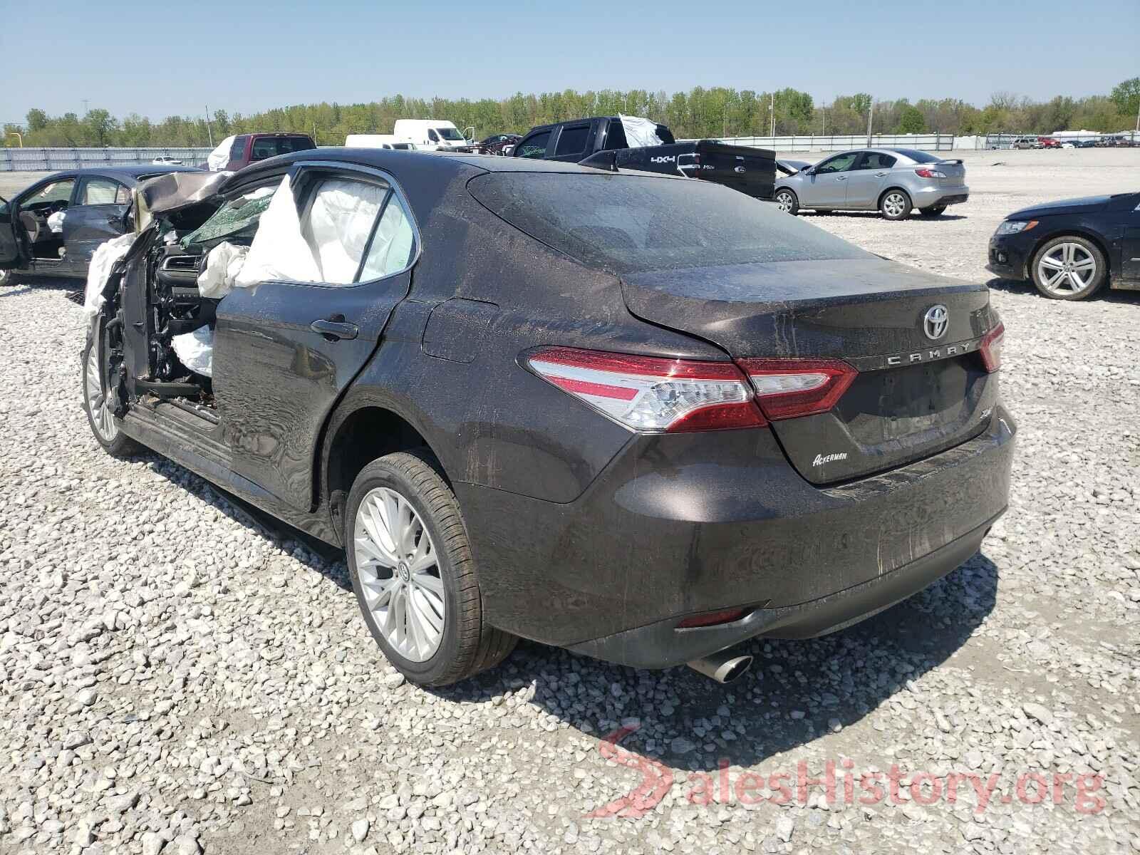 4T1BZ1HK8JU501590 2018 TOYOTA CAMRY