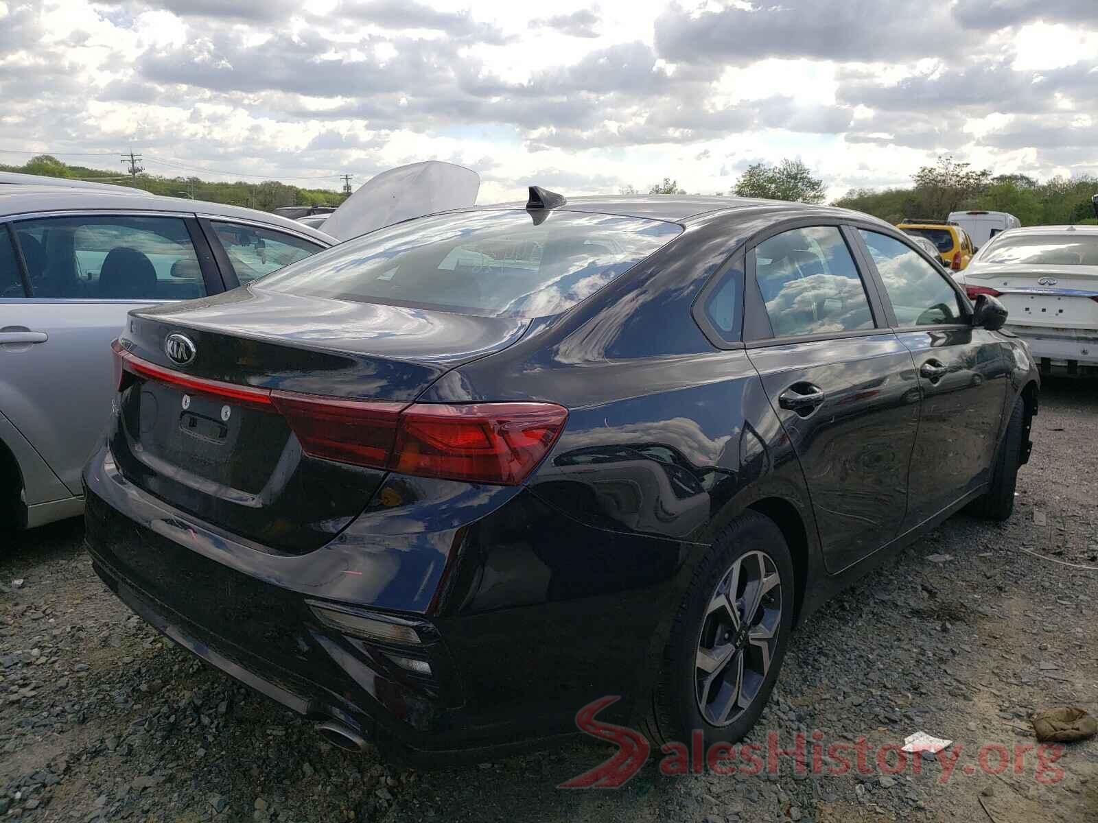 3KPF24AD1KE058979 2019 KIA FORTE