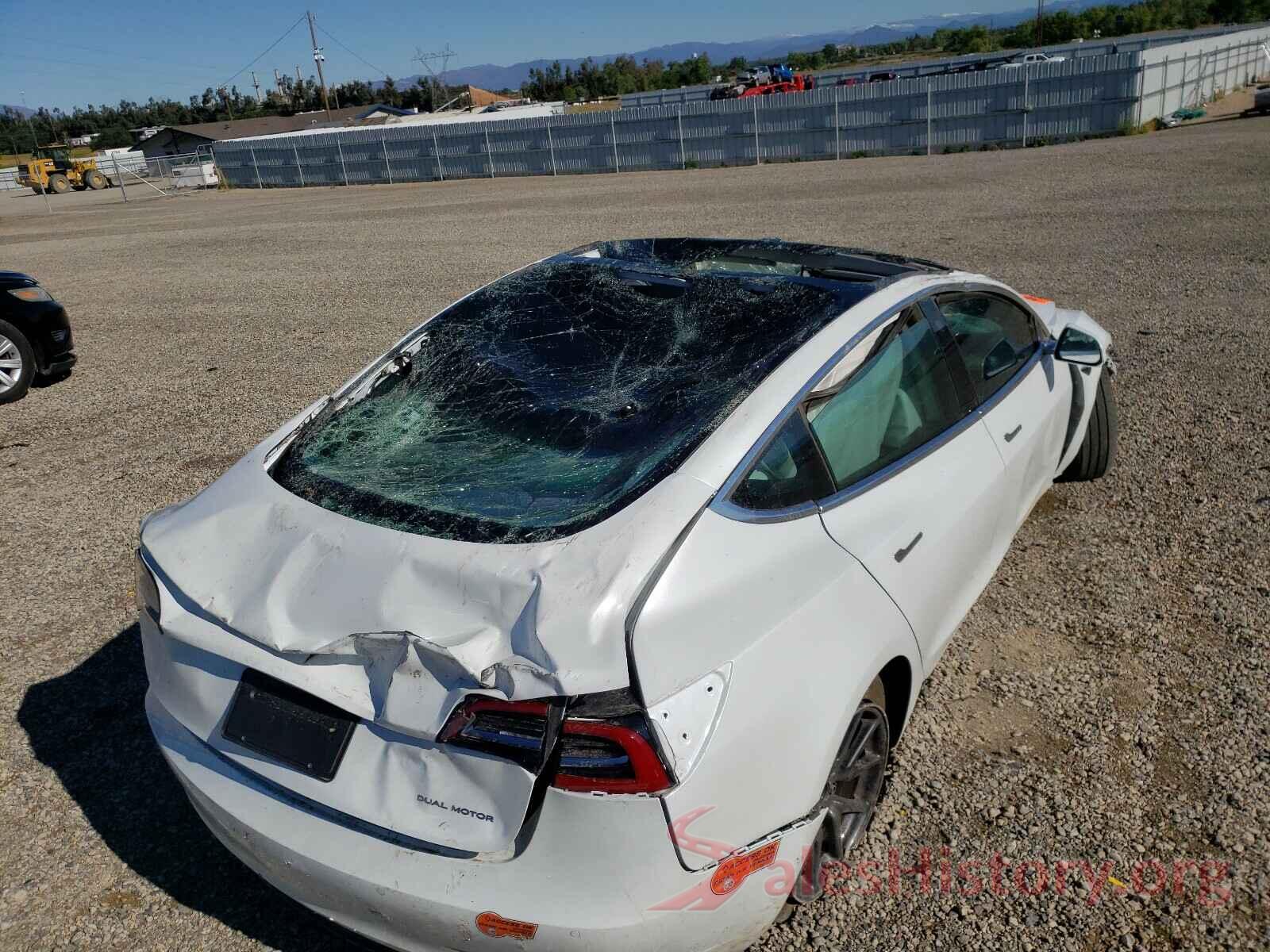 5YJ3E1EBXKF517728 2019 TESLA MODEL 3