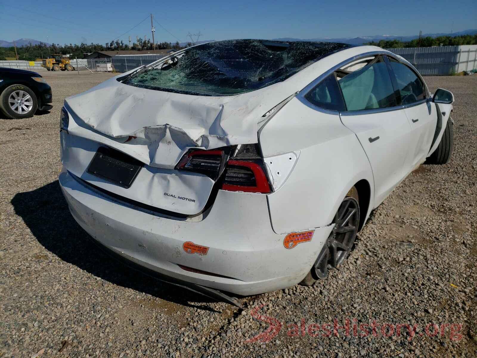 5YJ3E1EBXKF517728 2019 TESLA MODEL 3