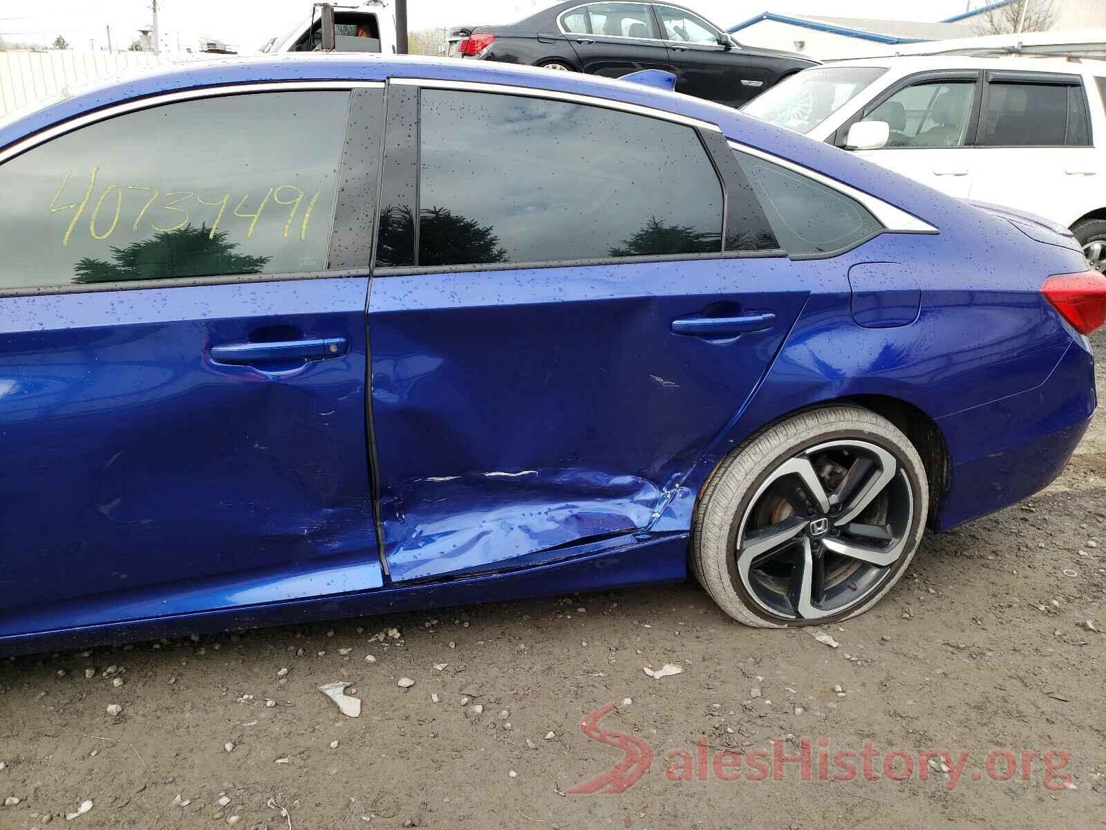 1HGCV2F32JA046843 2018 HONDA ACCORD