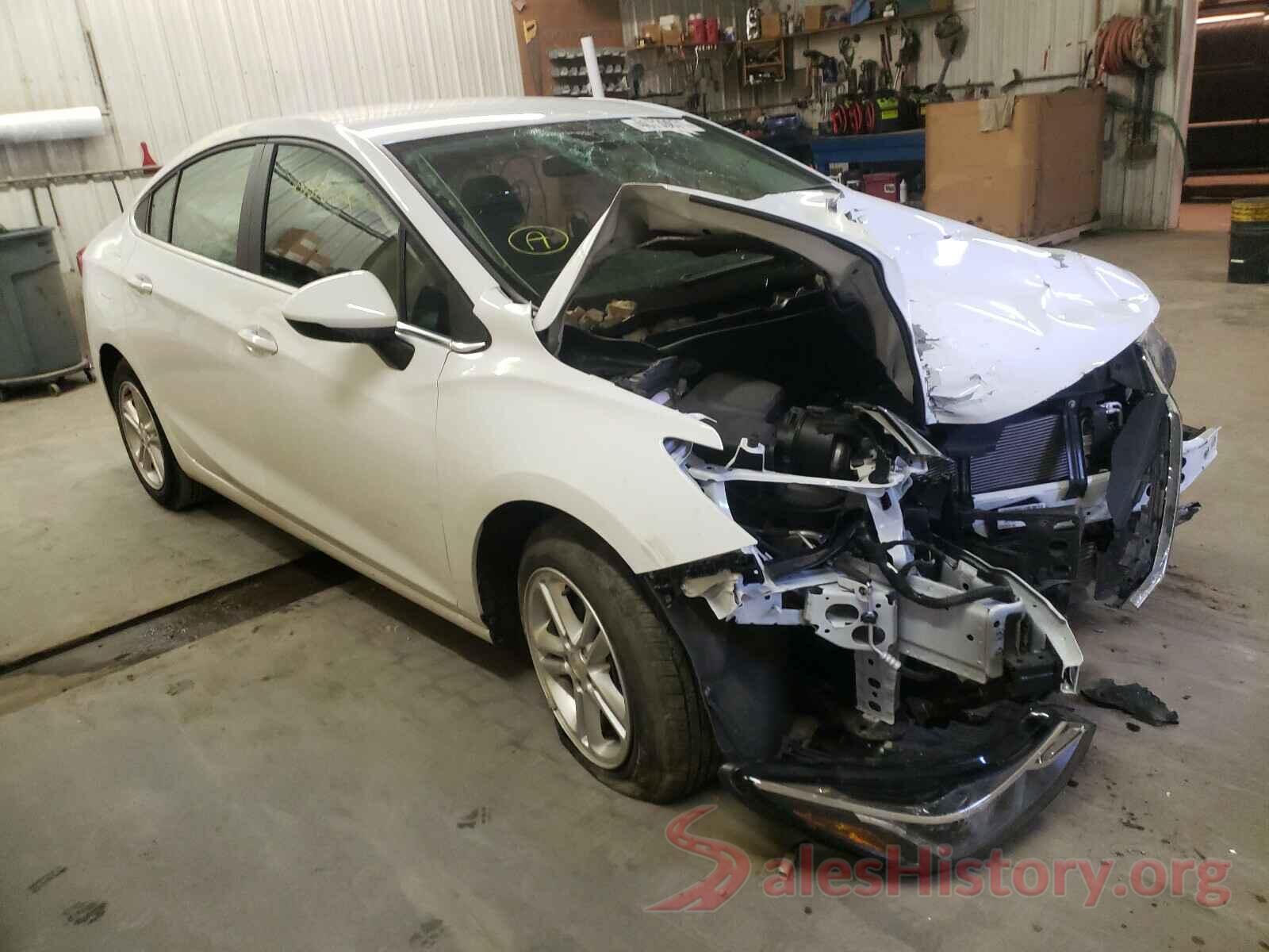 1G1BE5SM1J7103727 2018 CHEVROLET CRUZE