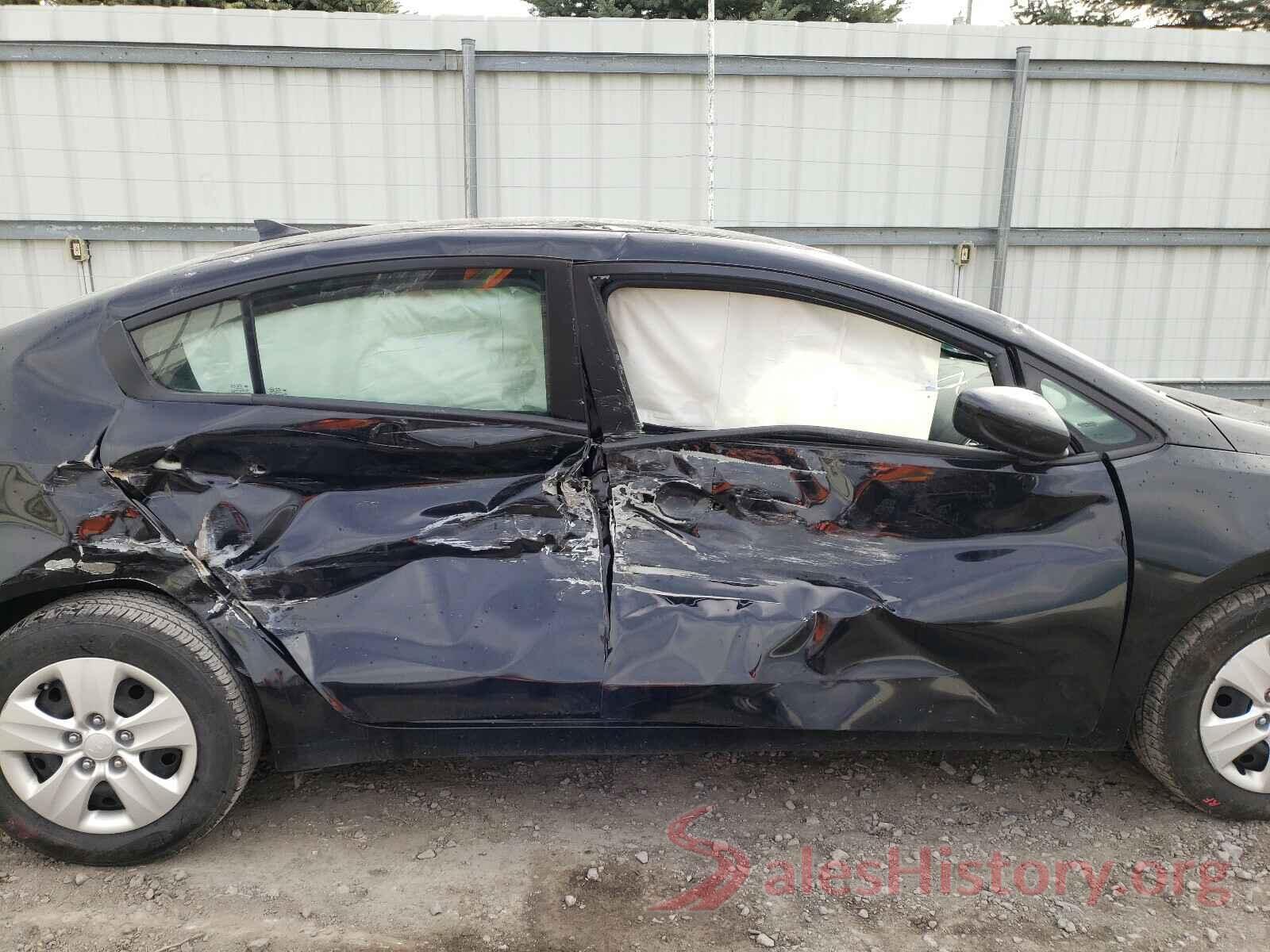 3KPFK4A77JE213592 2018 KIA FORTE