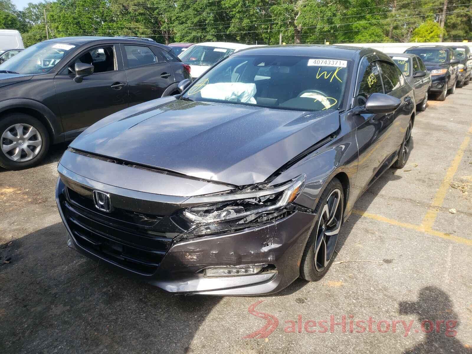 1HGCV1F30JA051467 2018 HONDA ACCORD