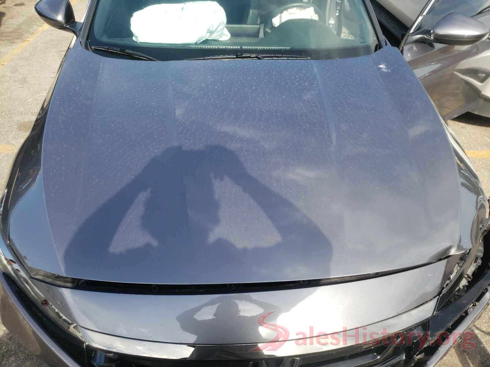 1HGCV1F30JA051467 2018 HONDA ACCORD