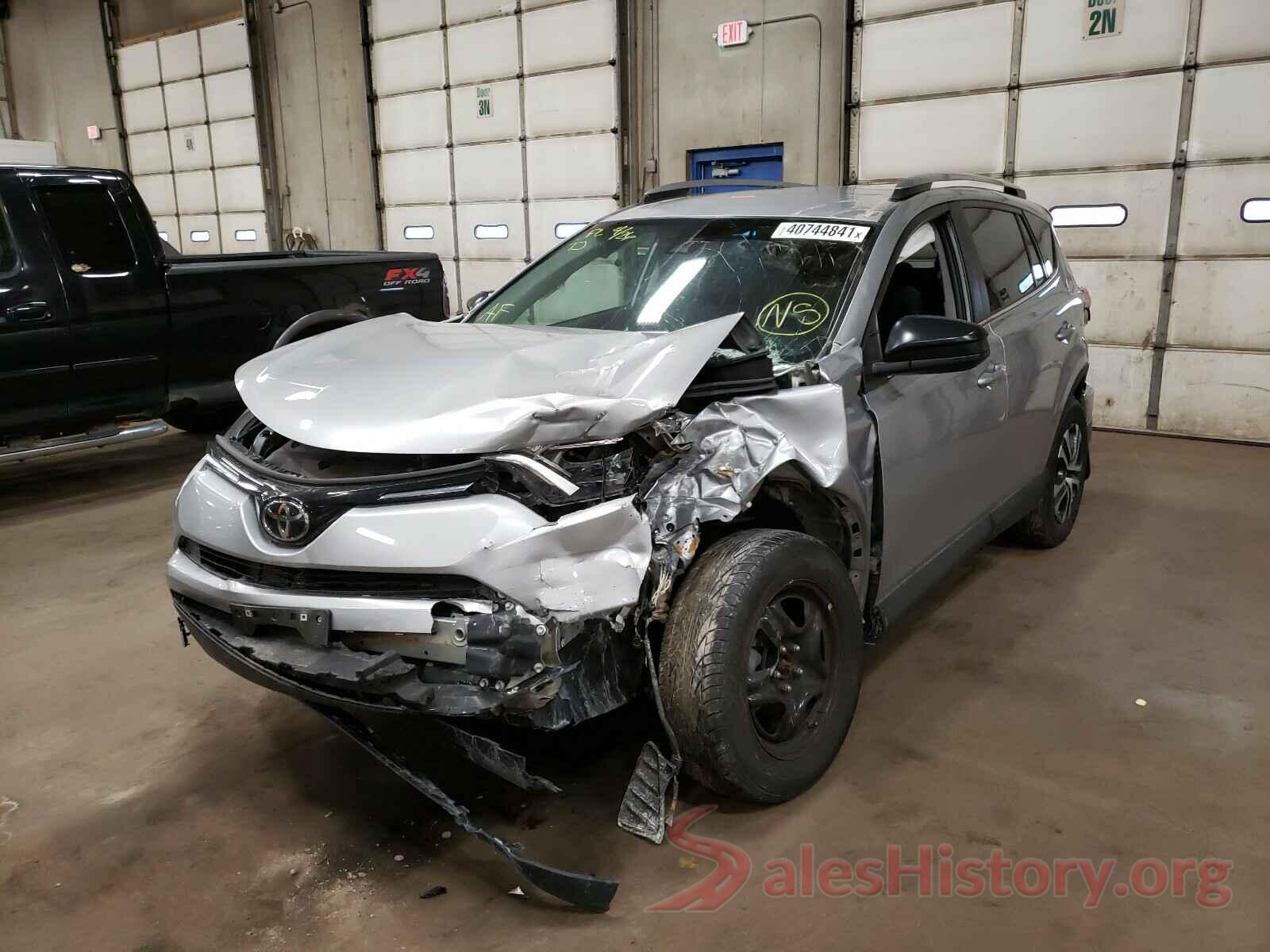 2T3BFREV3HW560344 2017 TOYOTA RAV4