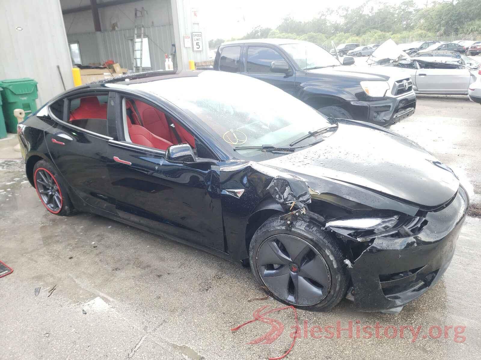 5YJ3E1EAXKF395623 2019 TESLA MODEL 3