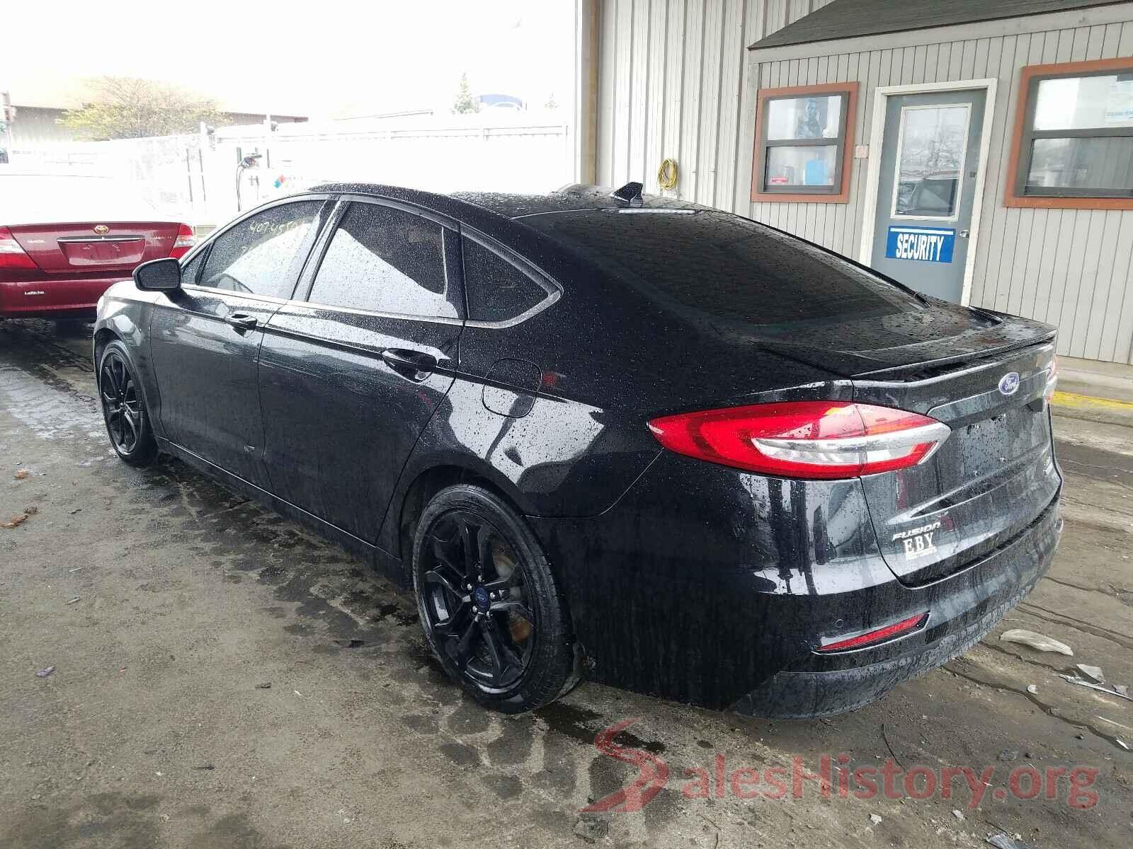 3FA6P0HD0KR131600 2019 FORD FUSION