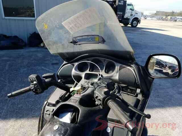 1HFSC47084A307483 2004 HONDA GL CYCLE