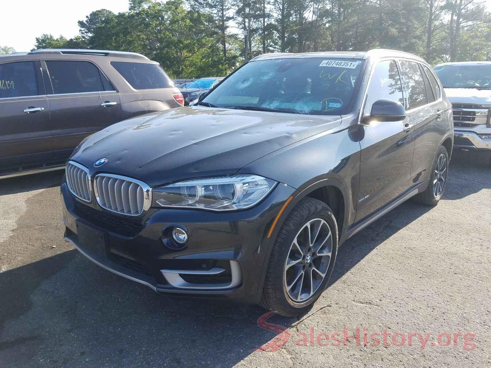 5UXKR0C53J0Y03827 2018 BMW X5