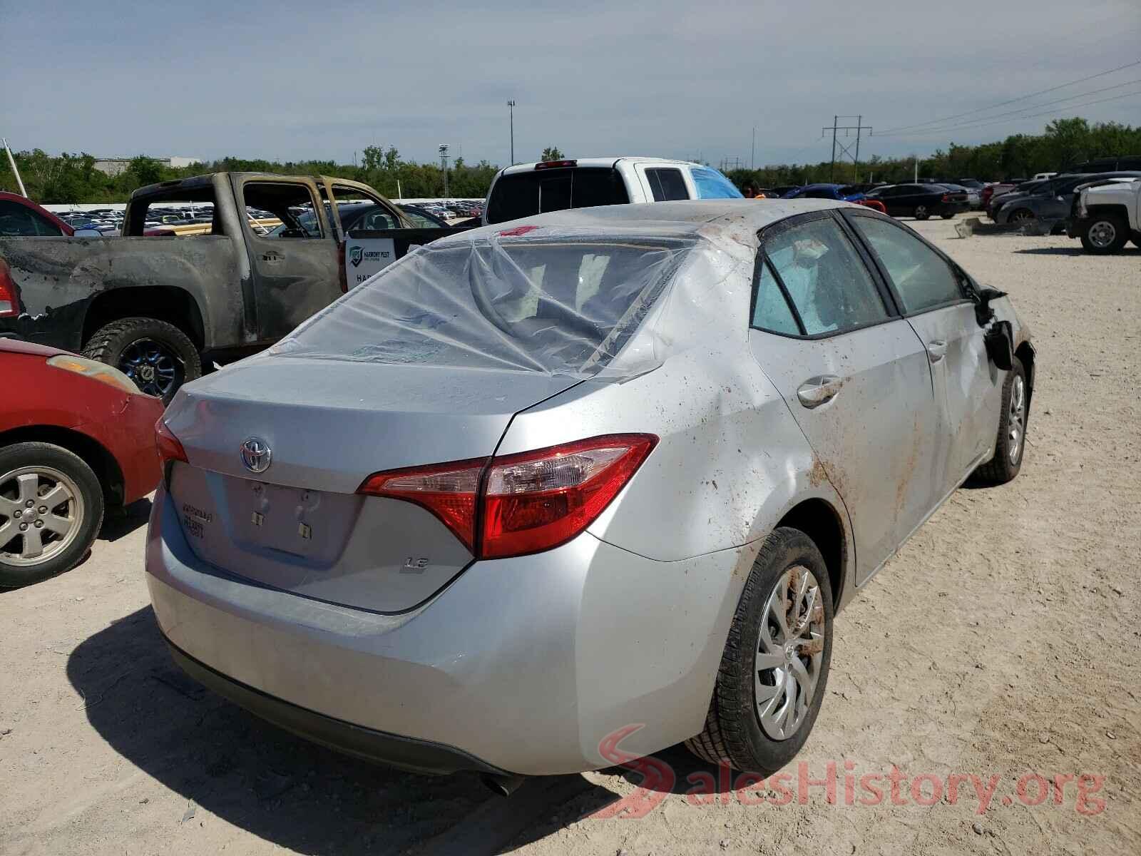 5YFBURHE1JP751634 2018 TOYOTA COROLLA