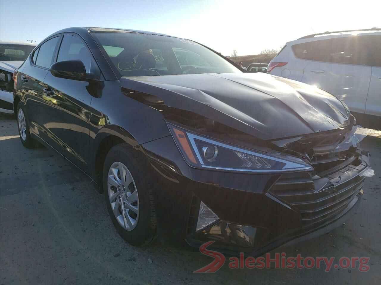 KMHD74LF4KU796702 2019 HYUNDAI ELANTRA