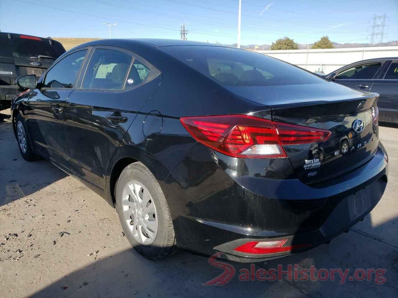 KMHD74LF4KU796702 2019 HYUNDAI ELANTRA