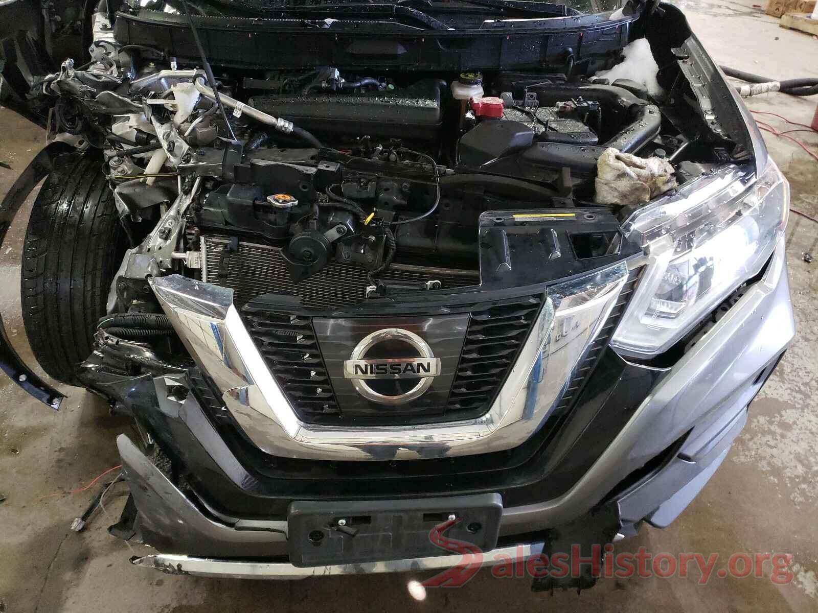 KNMAT2MV4HP618762 2017 NISSAN ROGUE